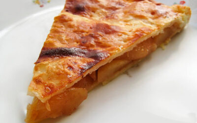 Empanada de manzana, pera y canela