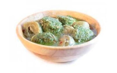 Espectacular receta de 12 alcachofas con salsa de pesto