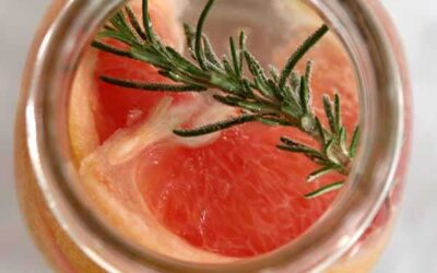 Agua matatoxinas: Romero, Pomelo y Té verde